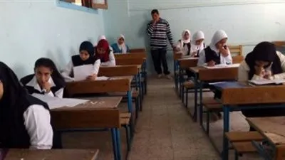 16 ألف طالب إعدادي يؤدون امتحان الدراسات في الأقصر