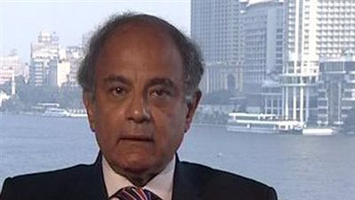 دبلوماسي سابق: بريطانيا ترى مصر القوة الرئيسية لاستثماراتها بأفريقيا