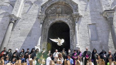 البابا فرنسيس يلتقي بأساقفة منطقة البحر المتوسط فبراير المقبل