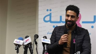 أتمنى بناء أماكن تسبق المرض.. مصطفى جاد في كلمته بمستشفى بهية (فيديو)