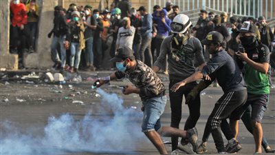 سقوط جرحى جراء إطلاق نار على المتظاهرين جنوب العراق