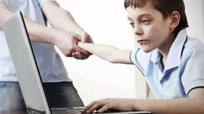 هذه علامات إدمانك مواقع التواصل الاجتماعي 