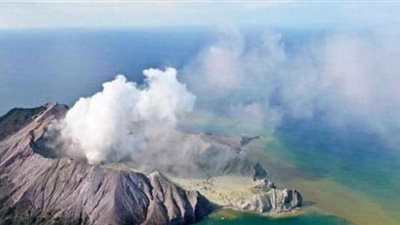 ارتفاع عدد ضحايا بركان نيوزيلندا إلى 20 قتيلًا  