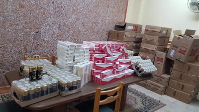 جمارك السلوم تضبط محاولتي تهريب كمية من السجائر والمشروبات الكحولية 