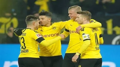 بروسيا دورتموند ضد كولن 1/5 في الدوري الألماني (هالاند يواصل التألق) | ملخص وأهداف المباراة (فيديو)