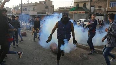 جرحى باشتباكات بين المحتجين وقوات الأمن بالعراق