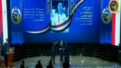 والد مصطفى عثمان: 