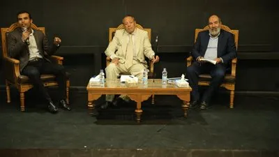 ندوة بمعرض الكتاب: دائما ما وقف الأزهر مع الحكام في أصعب الظروف