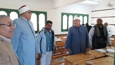 انتظام أعمال تصحيح امتحانات الابتدائية والإعدادية الأزهرية بالبحر الأحمر