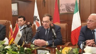 وزير البترول يشهد تسليم مركز الرعاية الصحية لمحافظة بور سعيد