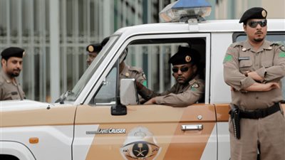 القبض على مواطن تخصص في سرقة المنازل بمحافظة الخبر