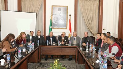 انطلاق ندوة الاستحقاقات الدستورية بحزب الوفد (صور)