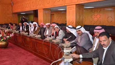 محافظ الإسماعيلية يكرم الحاصلين على المراكز الأولى في مهرجان الهجن 