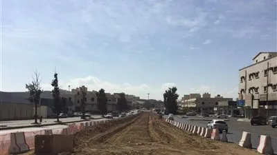 محافظ خميس يوجه بتنفيذ عدد من مشاريع البلدية