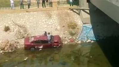 النيابة تستعلم عن حالة المصابين في انقلاب سيارة بترعة أبو النمرس