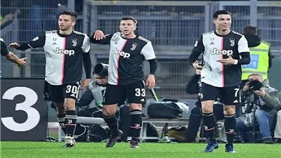 مفاجأة.. برشلونة يستهدف نجم يوفنتوس