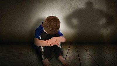 حبس 4 أيام لصاحب سوبر ماركت تحرش بطفل في الزيتون