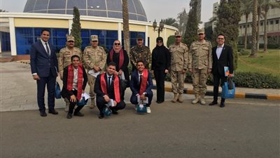طلاب جامعة عين شمس في ضيافة الكلية الحربية