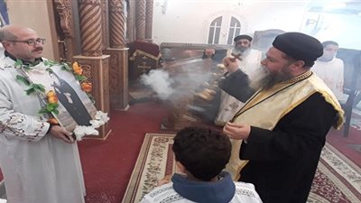 كنيسة أبوشوشة تحتفل بعشية تذكار رحيل الأنبا انطونيوس (صور)