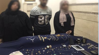 سيدتان تتزعمان عصابة لسرقة المساكن بالشرقية
