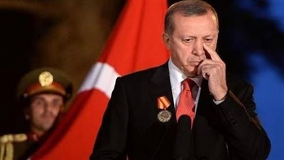 بداية السقوط.. حزب أردوغان على حافة الهاوية