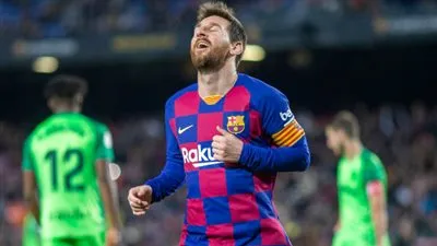 حكاية 500 انتصار في مسيرة ليونيل ميسي مع برشلونة (أرقام)