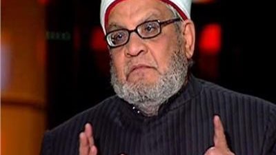 أحمد كريمة: نشر المرأة صورة زوجها على «فيسبوك» تفاهة