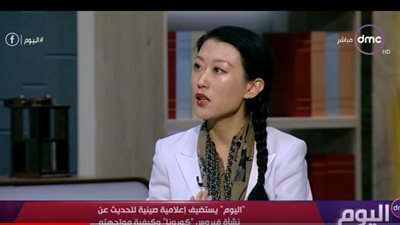 إعلامية صينية توعي المصريين بمخاطر فيروس كورونا (فيديو)