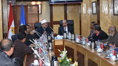 وزير الأوقاف: إنشاء مدرسة في كوم أمبو بـ200 مليون جنيه