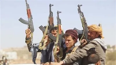 اليمن: 16 لواء عسكري تحت إشراف الإصلاح انسحبوا من نهم قبل تقدم الحوثيين