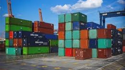 وزيرة الصناعة تصدر قرار بتوقيع عقوبات على عدد من المصدرين