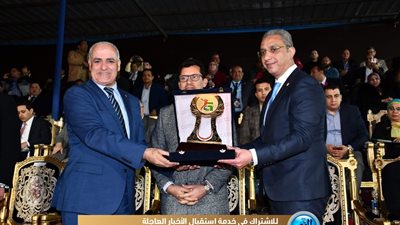 محافظ الفيوم ووزير الشباب يشهدان حفل افتتاح 