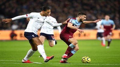 عاجل.. يوفنتوس يطلب فان دايك بمبلغ خيالي