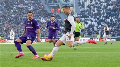 رونالدو يقود يوفنتوس لاكتساح فيورنتينا بثلاثية (فيديو)