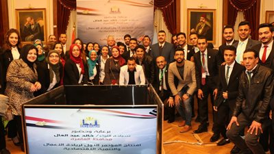 محافظ القاهرة: توفير 230 ألف مشروع للشباب