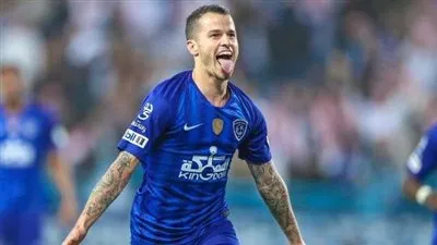 جيوفينكو يرفض الرحيل عن الهلال السعودي