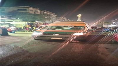 7 سيارات إطفاء للسيطرة على حريق سوق المنيرة بإمبابة (صور)