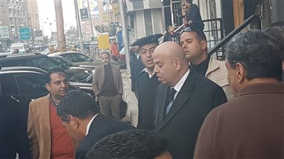 رئيس جنايات الفيوم ينتقل لمعاينة موقع جريمة قاتل أولاده وزوجته (فيديو) 