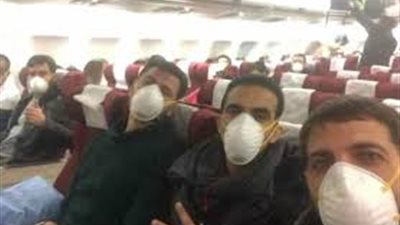 مصري عائد من ووهان يكشف أول من نشروا فيروس كورونا بالصين