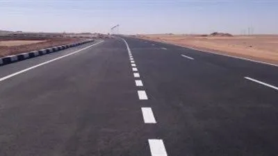  تنفيذ أول طريق خرساني في الصعيد بطول ١٠٠٠ كيلو متر