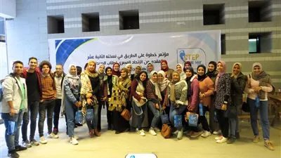 ورشة عمل بصيدلة عين شمس لشرح برنامج الساعات المعتمدة الجديد