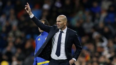 أول رد فعل من زيدان على رحيل ميسي وضم مبابي