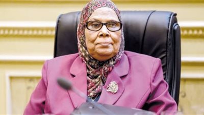 بعد وفاة ضحية الختان بأسيوط.. آمنة نصير: جهل بالدين