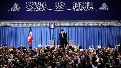 خامنئي يدعو الإيرانيين للمشاركة في الانتخابات