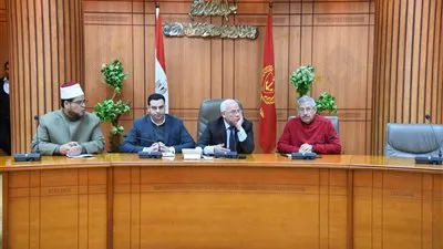محافظ بورسعيد يؤكد على أهمية دور أئمة المساجد في بناء المواطن