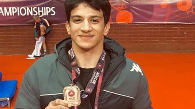 9 ميداليات للاعبي المشروع القومي للموهبة ببطولة إفريقيا للمصارعة