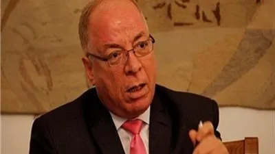 وزير سابق: السيسي منذ اللحظة الأولى يهتم بكرامة المصري