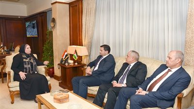 وزيرة التجارة ونظيرها الأردني يبحثان سبل تعزيز العلاقات