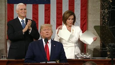 ترامب: تمزيق بيلوسي خطابي أمر مشين بحق الولايات المتحدة