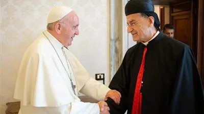 البطريرك الراعي يصلي مع بابا الفاتيكان من أجل السلام بلبنان 